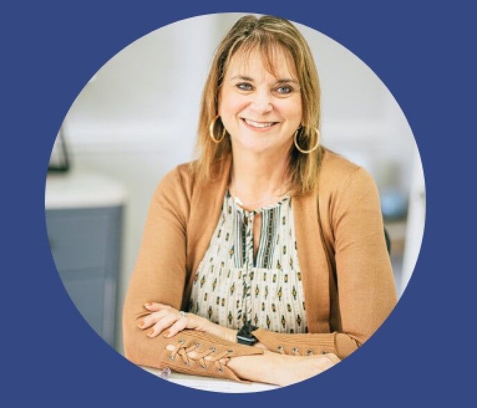 Land Listing Agent Photo