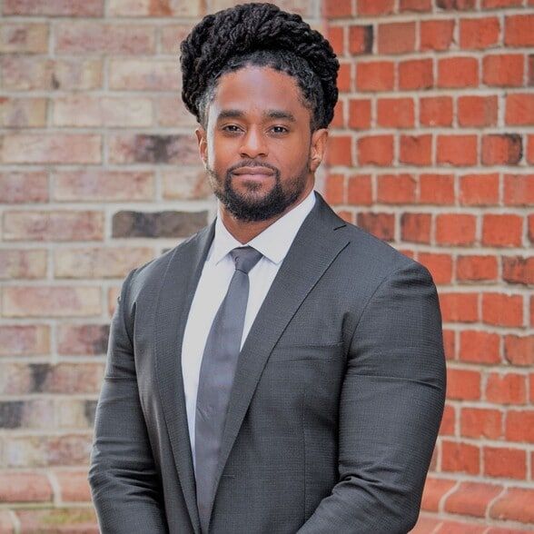 Land Listing Agent Photo