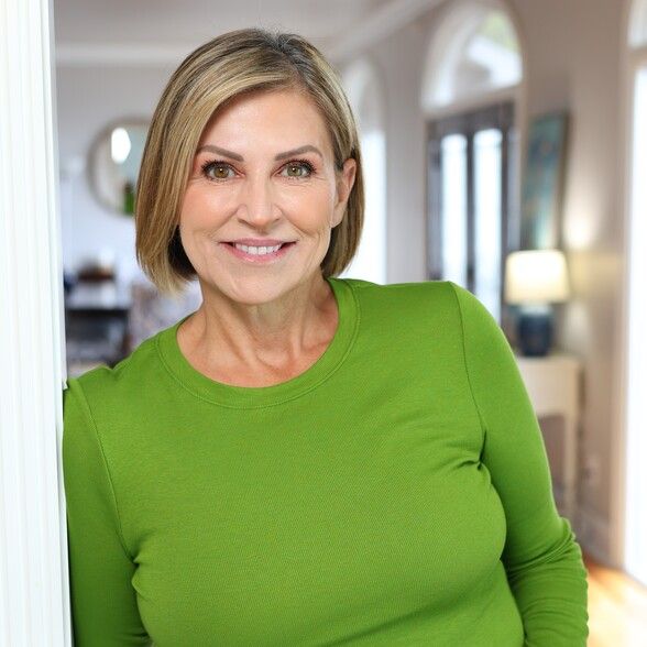 Land Listing Agent Photo