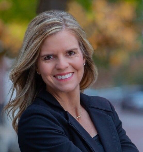 Land Listing Agent Photo