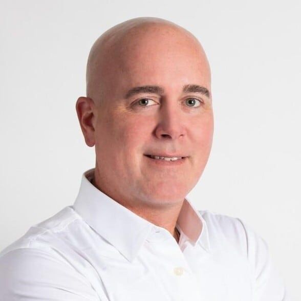 Land Listing Agent Photo