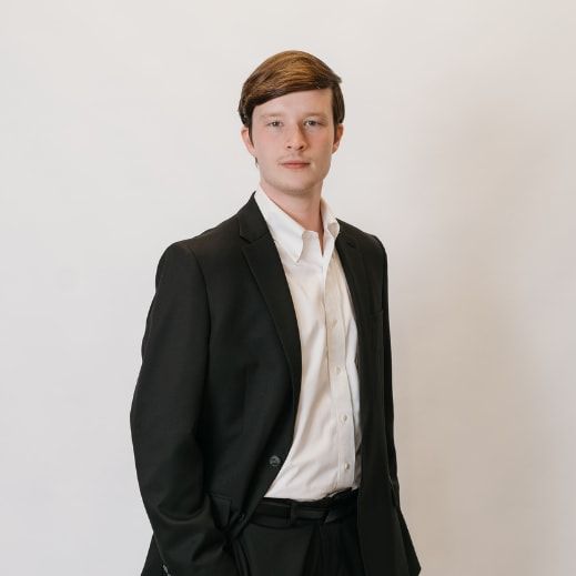 Land Listing Agent Photo