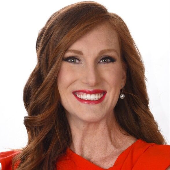 Land Listing Agent Photo