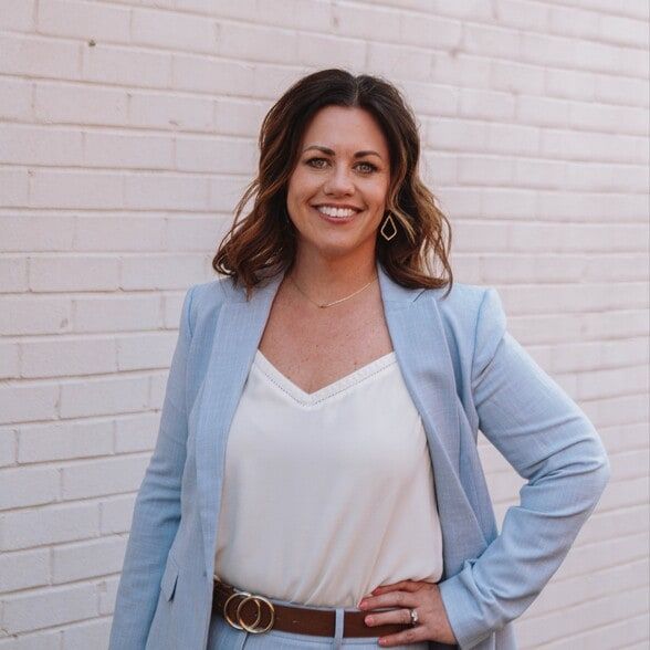 Land Listing Agent Photo