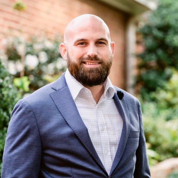 Land Listing Agent Photo