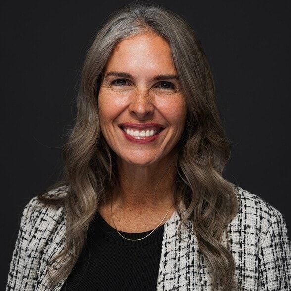 Land Listing Agent Photo