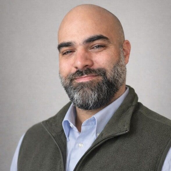 Land Listing Agent Photo