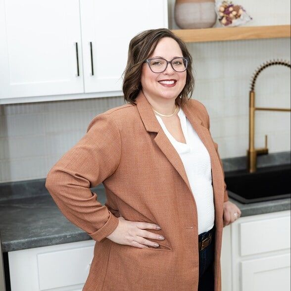 Land Listing Agent Photo