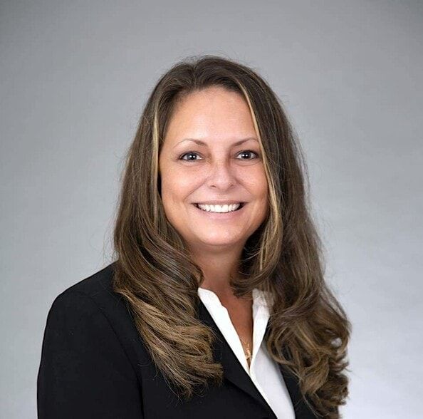 Land Listing Agent Photo