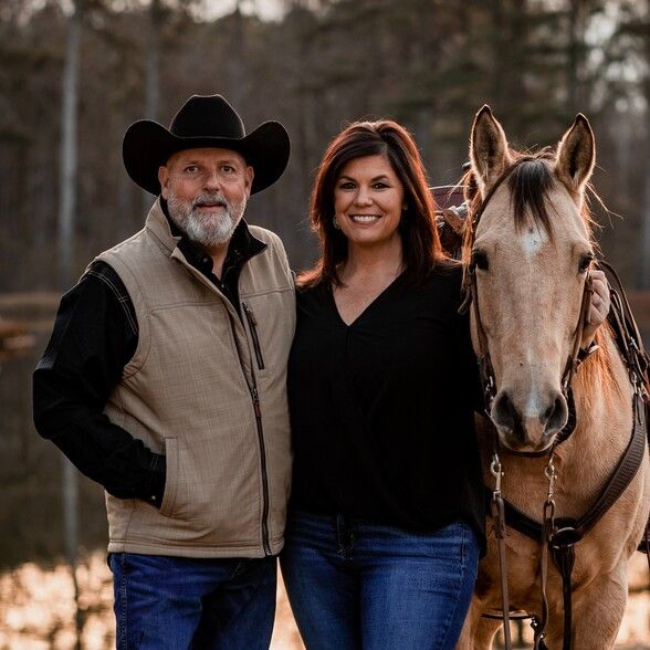 Land Listing Agent Photo