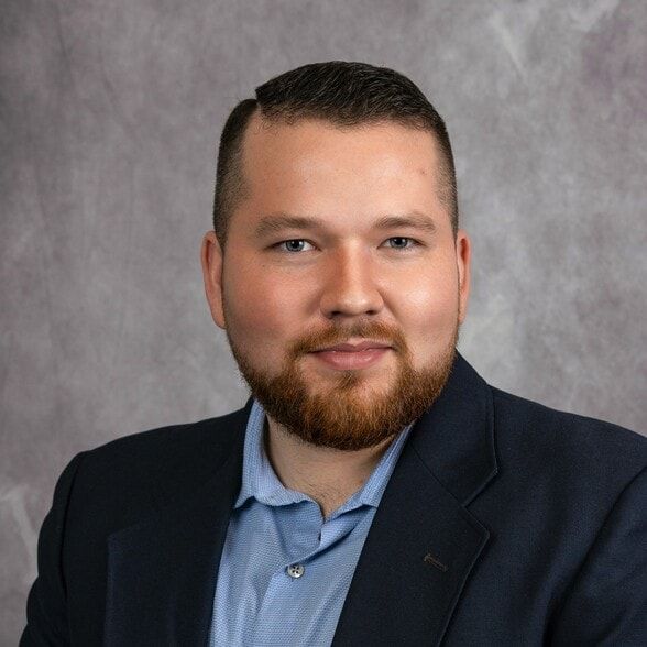 Land Listing Agent Photo