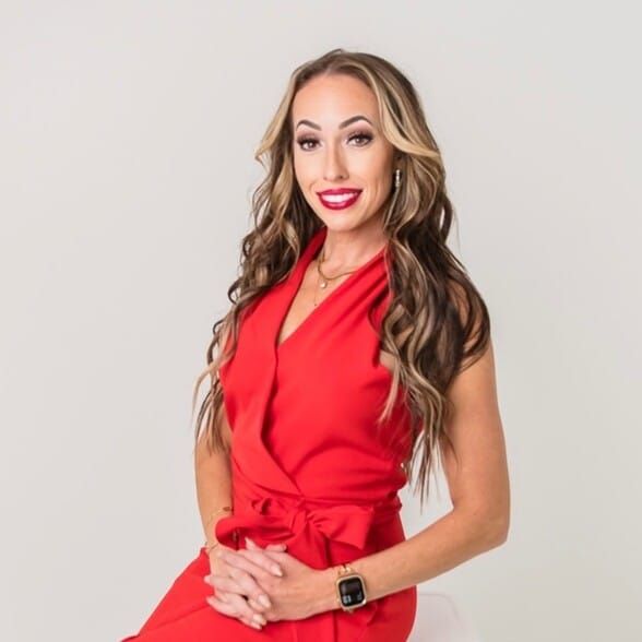 Land Listing Agent Photo