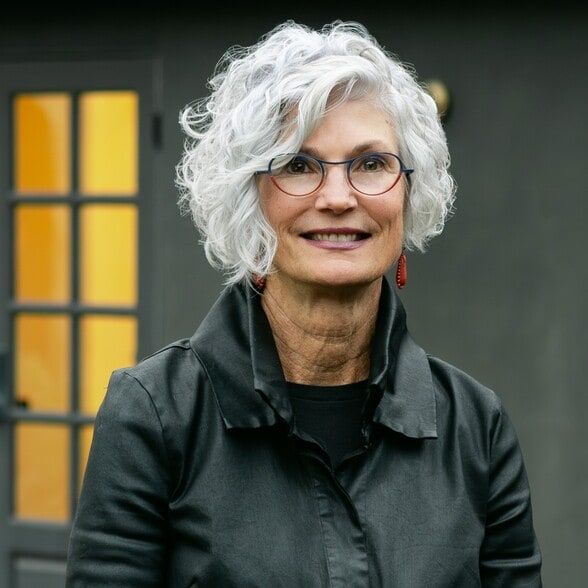 Land Listing Agent Photo