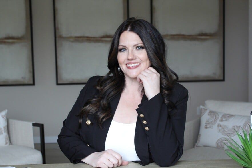 Land Listing Agent Photo