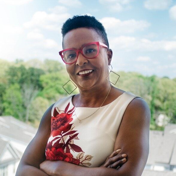 Land Listing Agent Photo