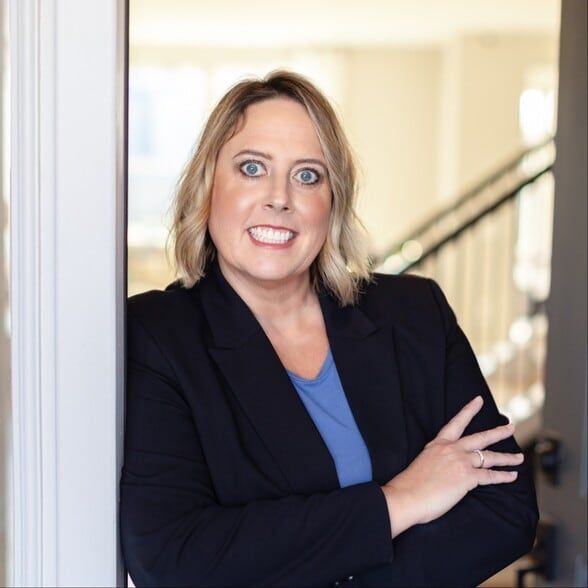 Land Listing Agent Photo