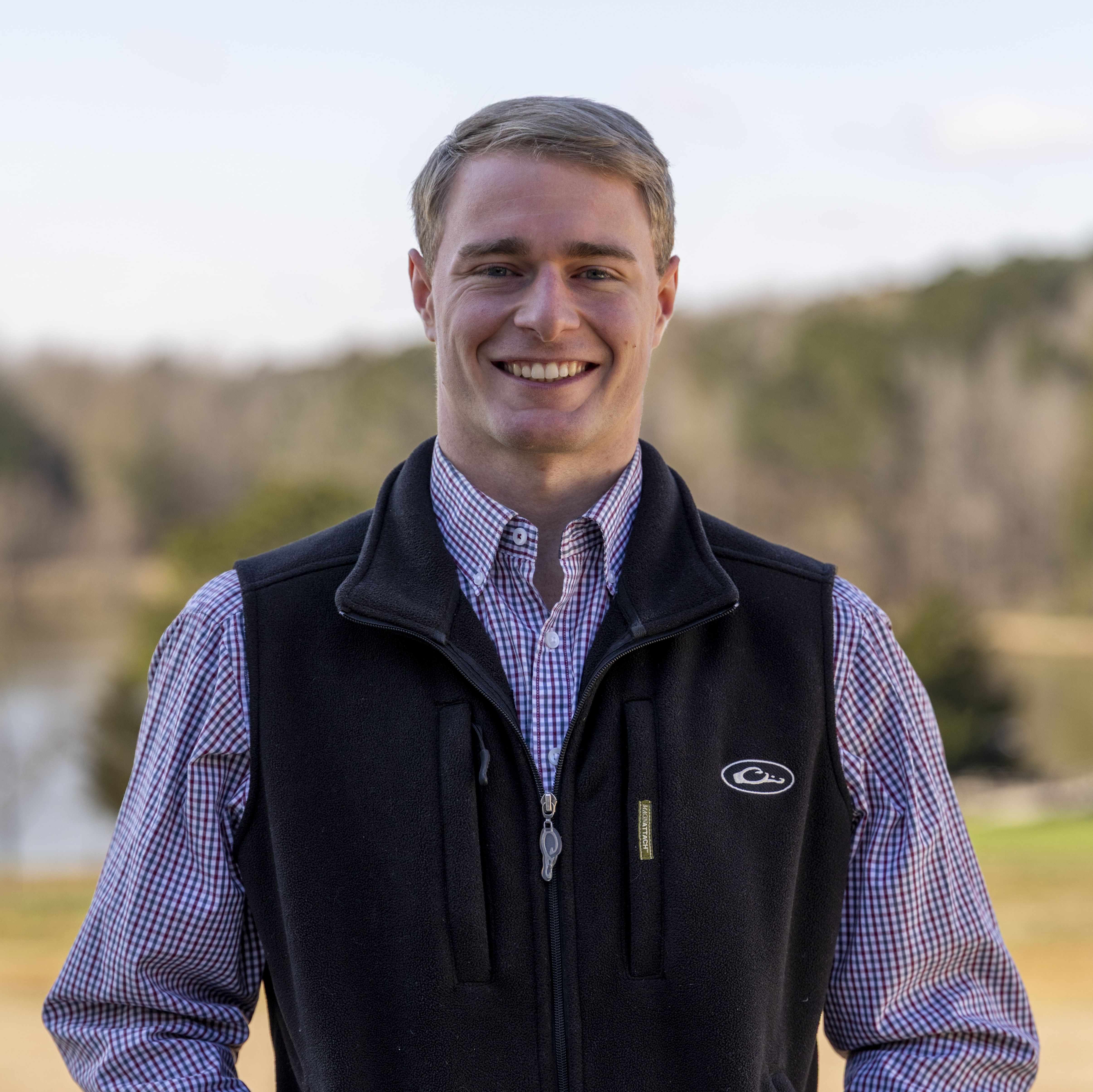 Land Listing Agent Photo