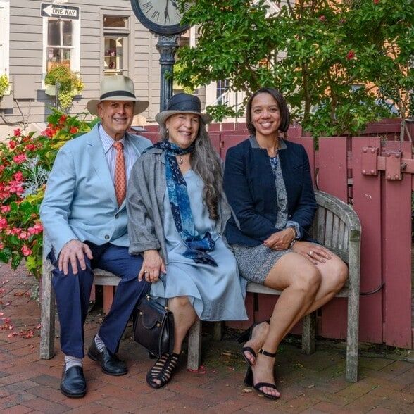 Land Listing Agent Photo