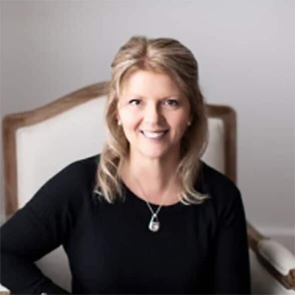 Land Listing Agent Photo