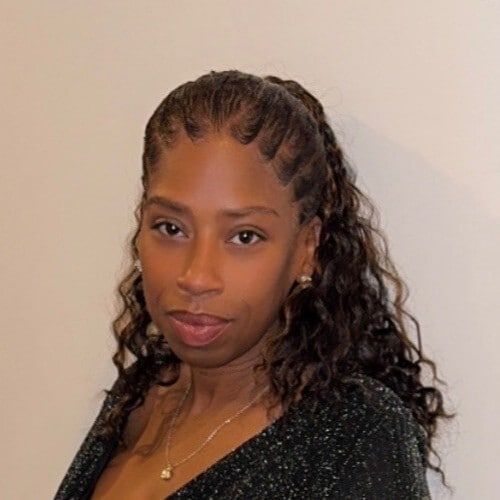 Land Listing Agent Photo