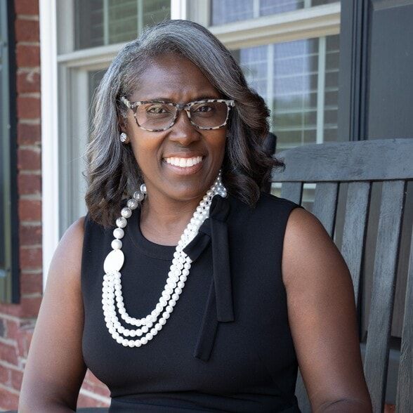 Land Listing Agent Photo