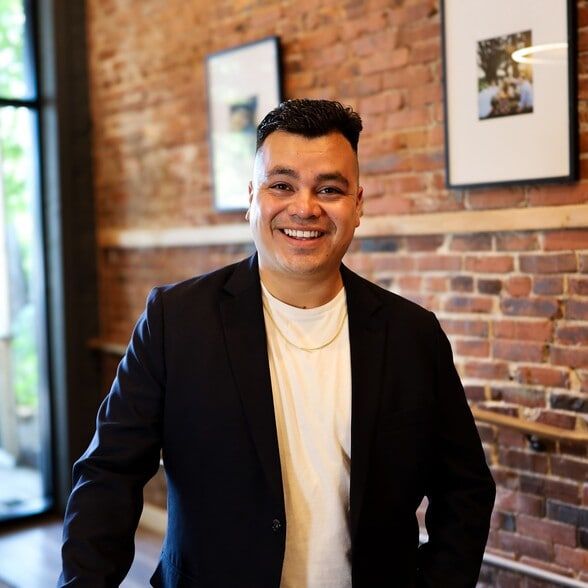 Land Listing Agent Photo