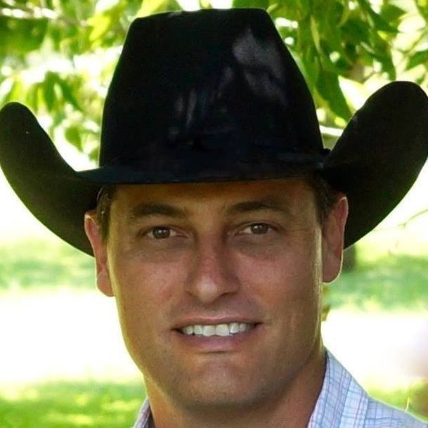 Land Listing Agent Photo