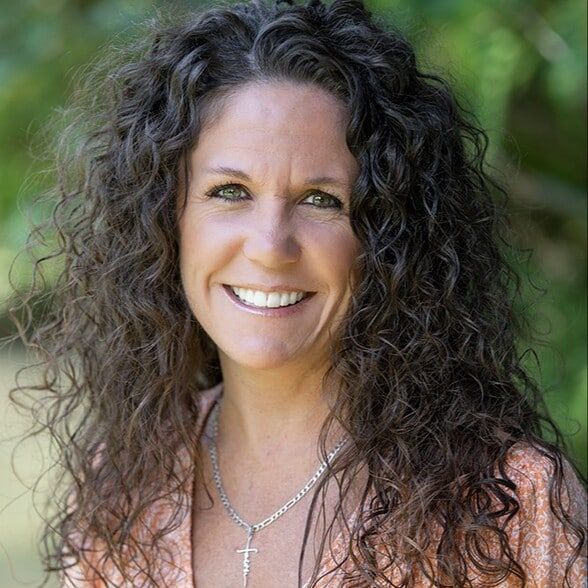 Land Listing Agent Photo