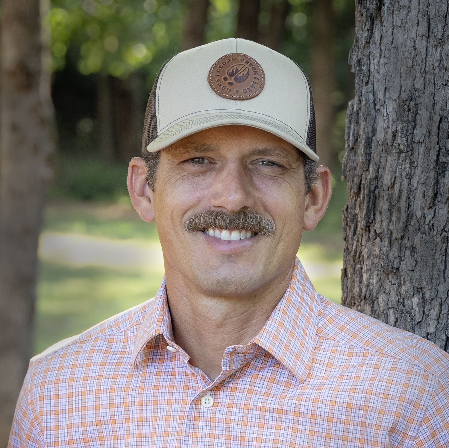 Land Listing Agent Photo