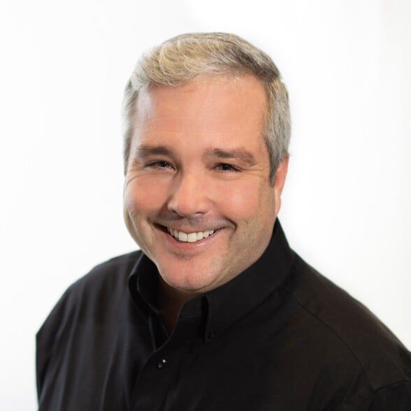 Land Listing Agent Photo