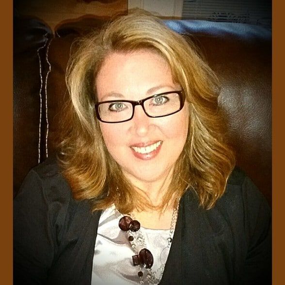 Land Listing Agent Photo