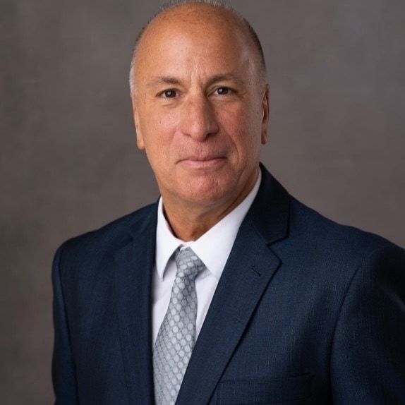 Land Listing Agent Photo