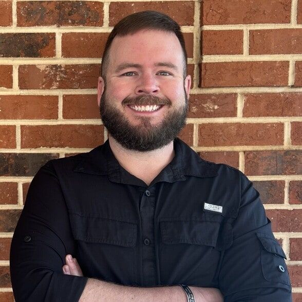 Land Listing Agent Photo