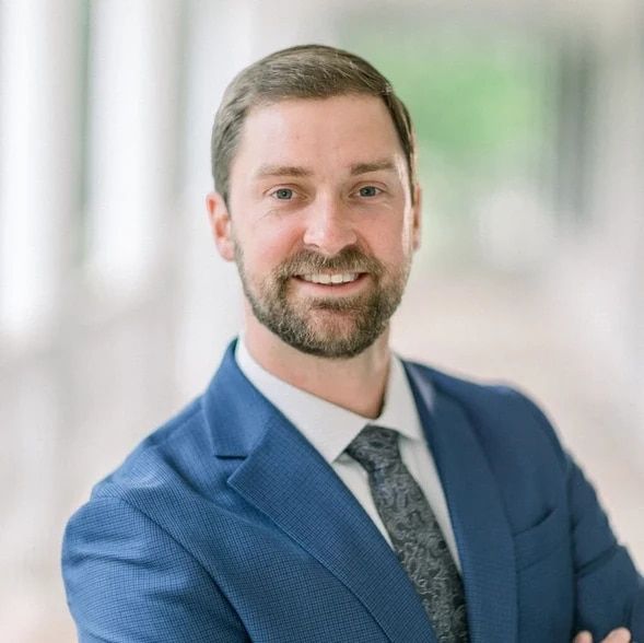 Land Listing Agent Photo