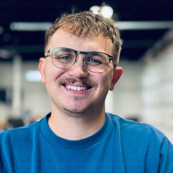 Land Listing Agent Photo