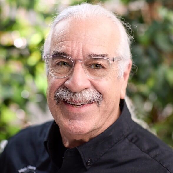 Land Listing Agent Photo