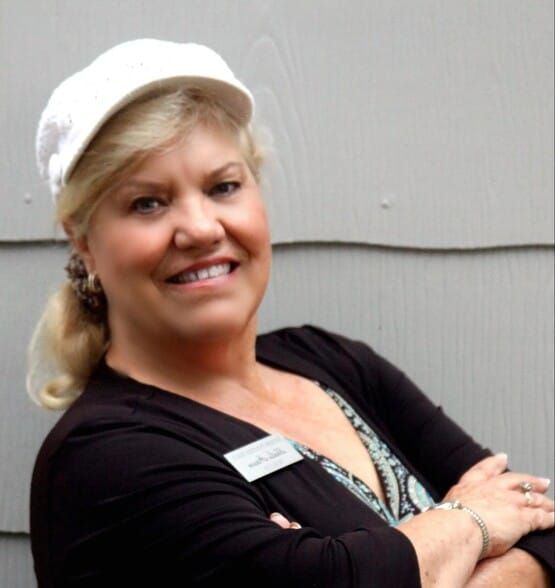 Land Listing Agent Photo