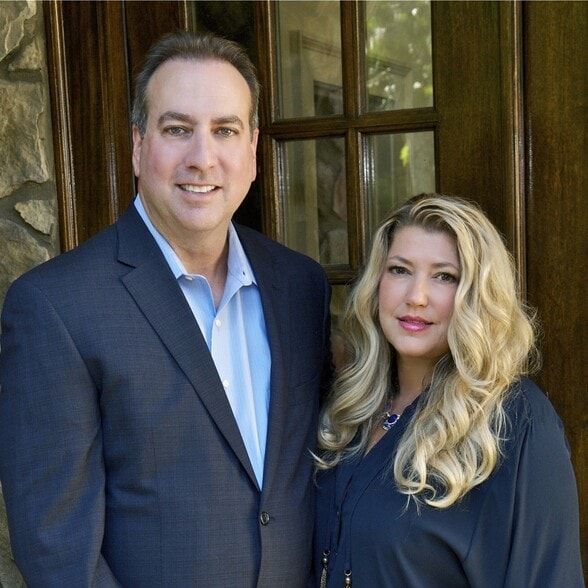 Land Listing Agent Photo