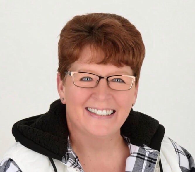 Land Listing Agent Photo