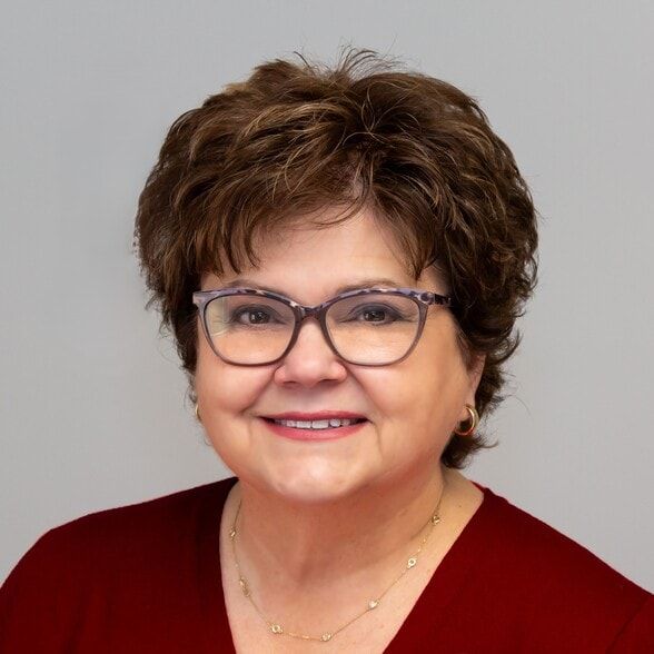 Land Listing Agent Photo