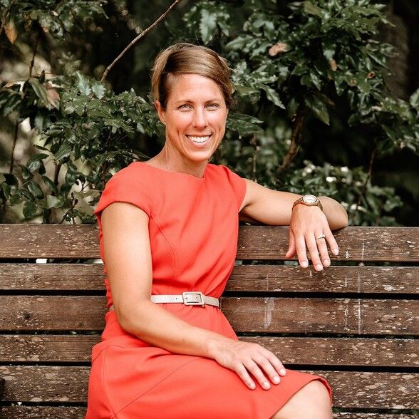 Land Listing Agent Photo