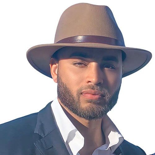 Land Listing Agent Photo