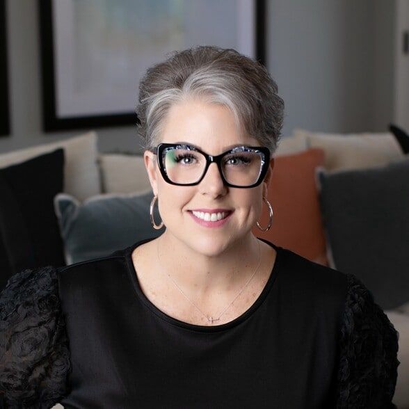 Land Listing Agent Photo