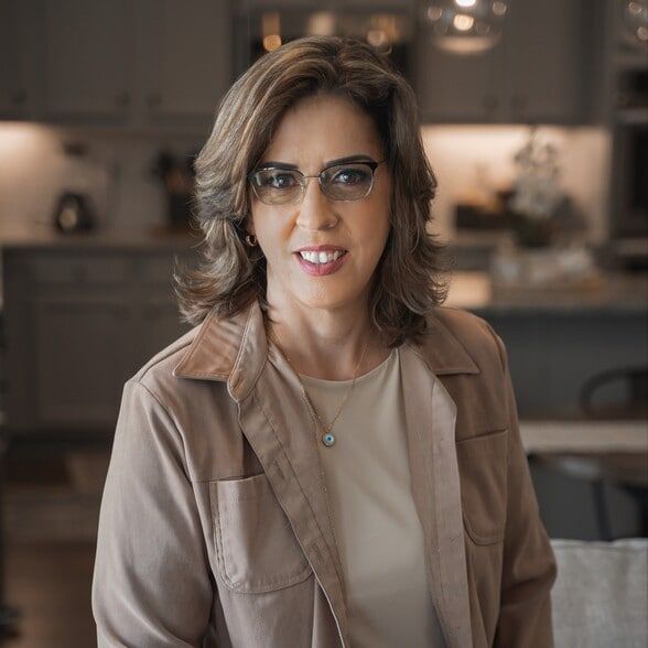 Land Listing Agent Photo