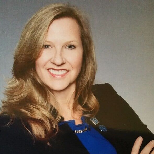 Land Listing Agent Photo