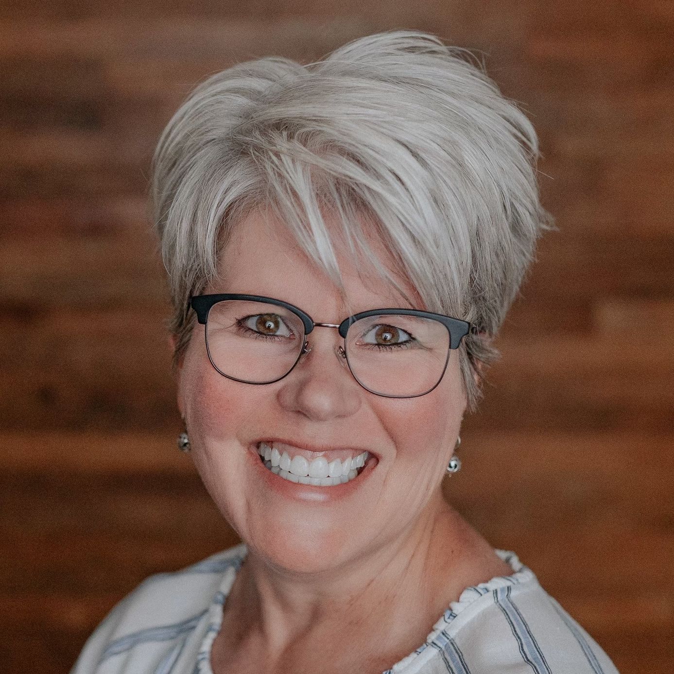 Land Listing Agent Photo