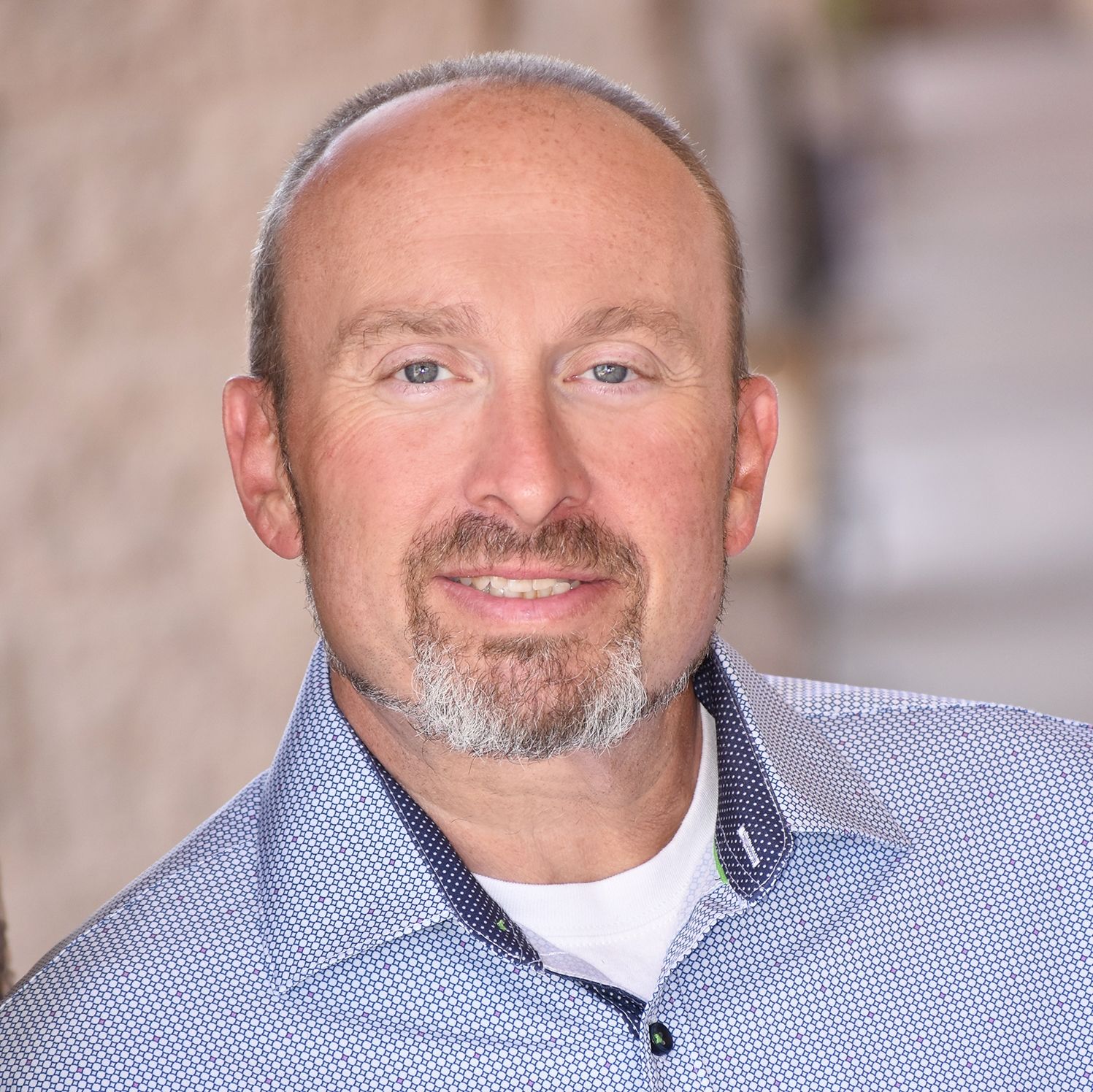 Land Listing Agent Photo