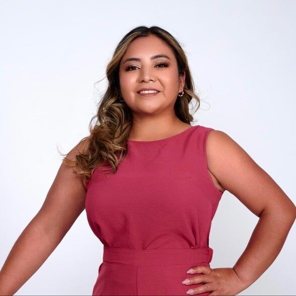 Land Listing Agent Photo