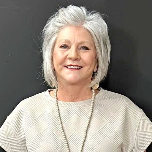 Land Listing Agent Photo