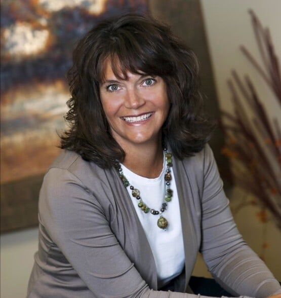 Land Listing Agent Photo